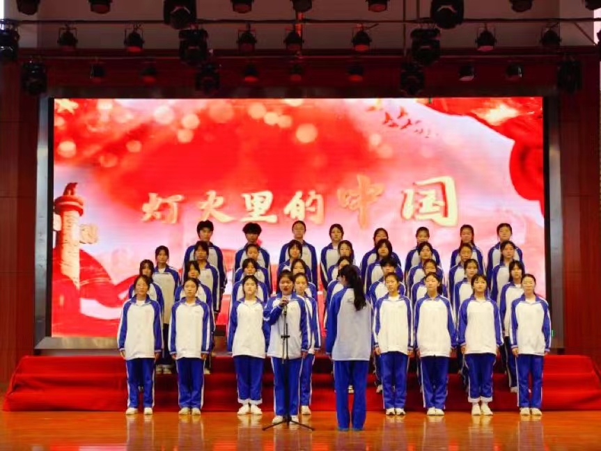 南昌向遠(yuǎn)軌道技術(shù)學(xué)校開展“慶祝建團(tuán)百年，唱響青春贊歌”大合唱比賽