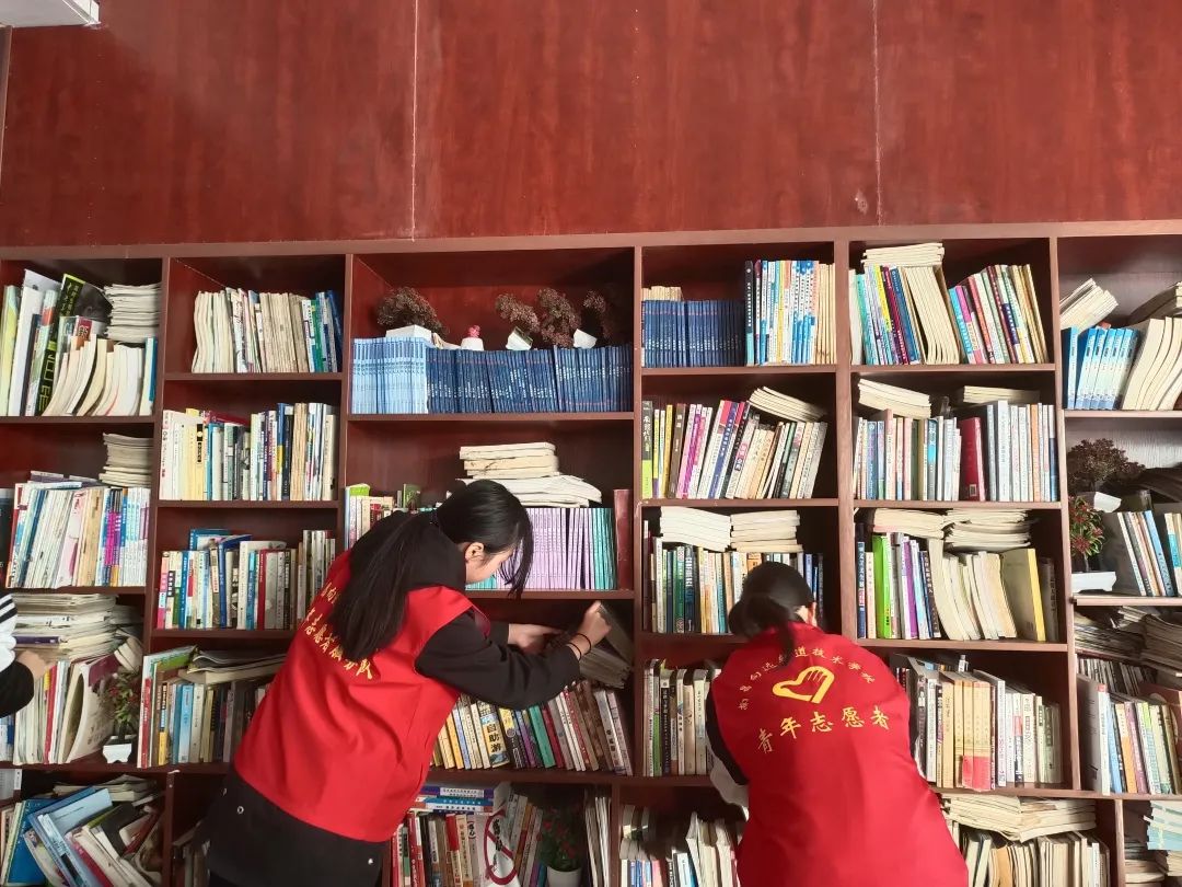 【喜迎二十大】南昌向遠軌道技術學校的團學干部這樣做！
