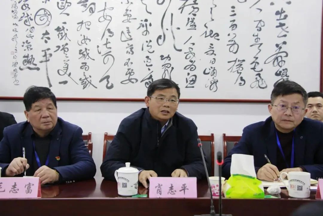 南昌市教育局辦學(xué)水平評(píng)估檢查組一行來我校開展2022年年檢工作