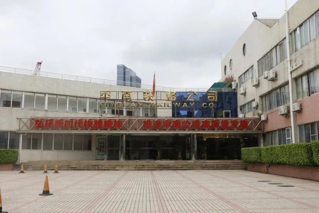 暖心回訪，見證成長(zhǎng)｜南昌向遠(yuǎn)軌道技術(shù)學(xué)校赴廣東就業(yè)單位開展畢業(yè)生就業(yè)回訪工作