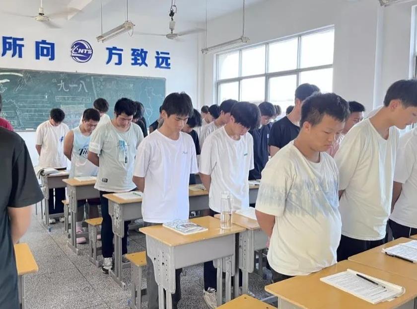 南昌向遠軌道技術學校（向塘校區(qū)）開展“勿忘國恥 銘記‘九一八’”愛國主題系列活動