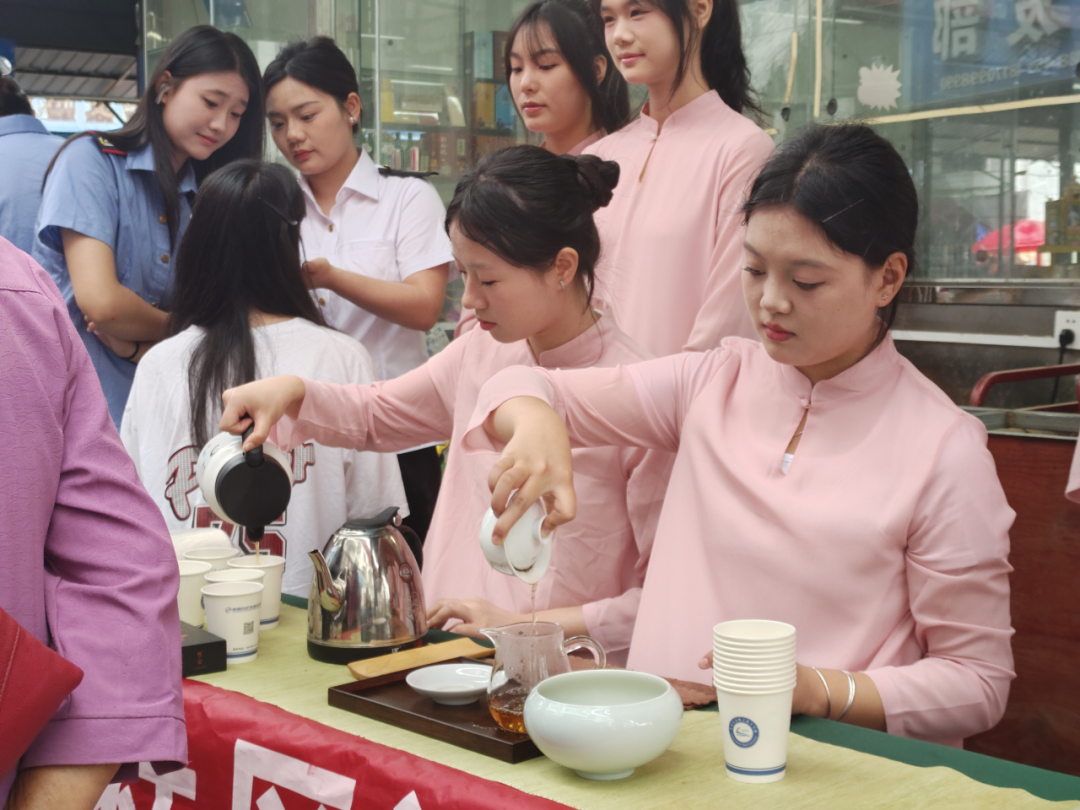 2024年南昌向遠軌道技術(shù)學校開展“技能服務(wù)美好生活”志愿服務(wù)活動