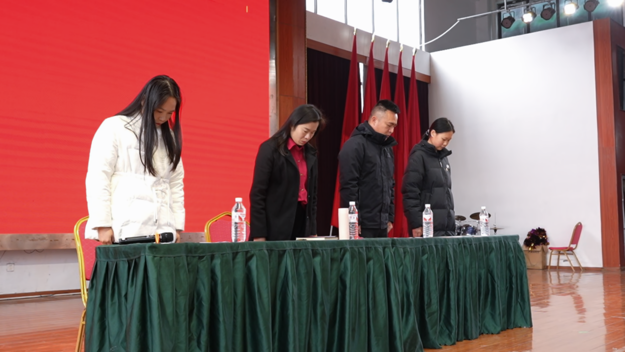 不忘歷史 吾輩自強(qiáng)|我校黨支部書記為第二十一期團(tuán)校開班講授第一課