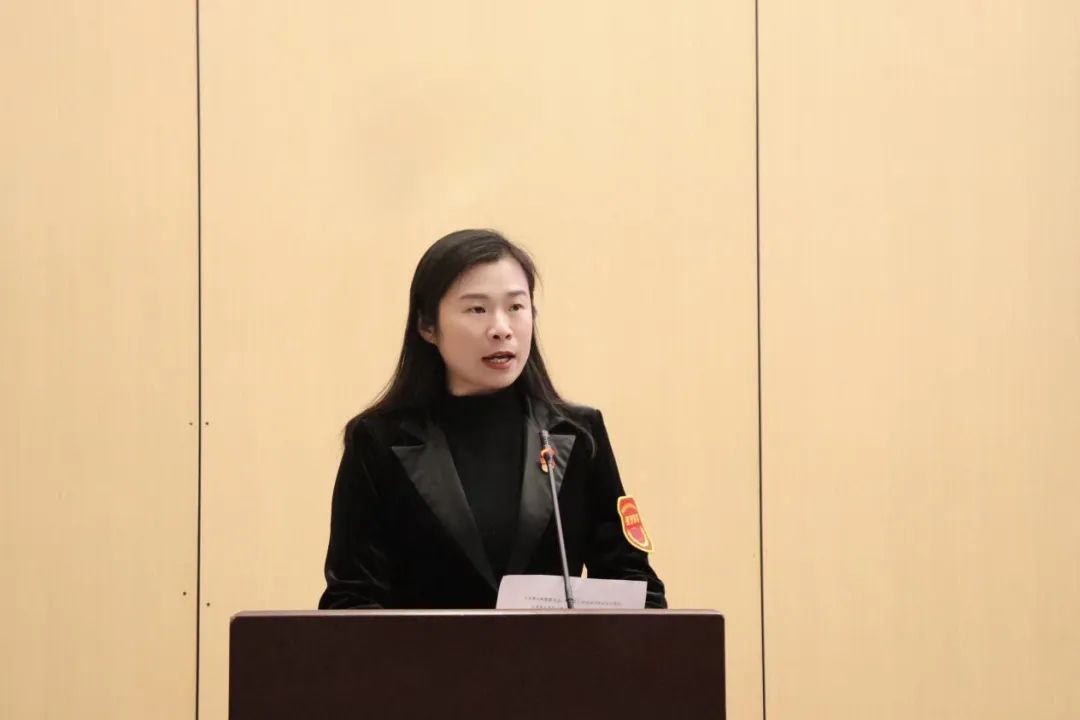 南昌向遠(yuǎn)軌道技術(shù)學(xué)校學(xué)雷鋒志愿服務(wù)月總結(jié)表彰暨志愿服務(wù)節(jié)閉幕式圓滿落幕