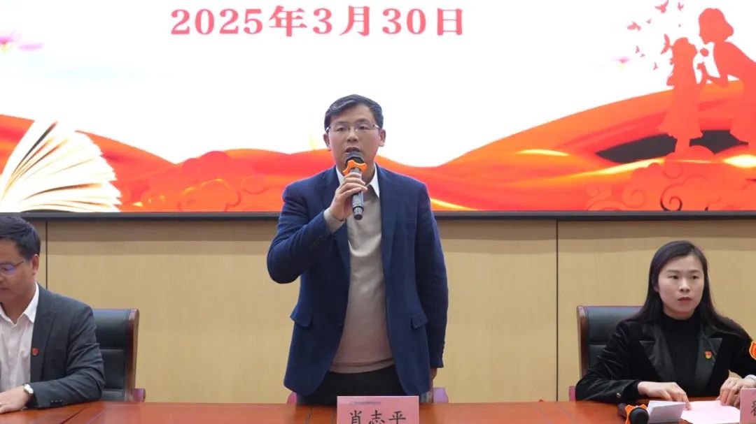 南昌向遠(yuǎn)軌道技術(shù)學(xué)校學(xué)雷鋒志愿服務(wù)月總結(jié)表彰暨志愿服務(wù)節(jié)閉幕式圓滿落幕