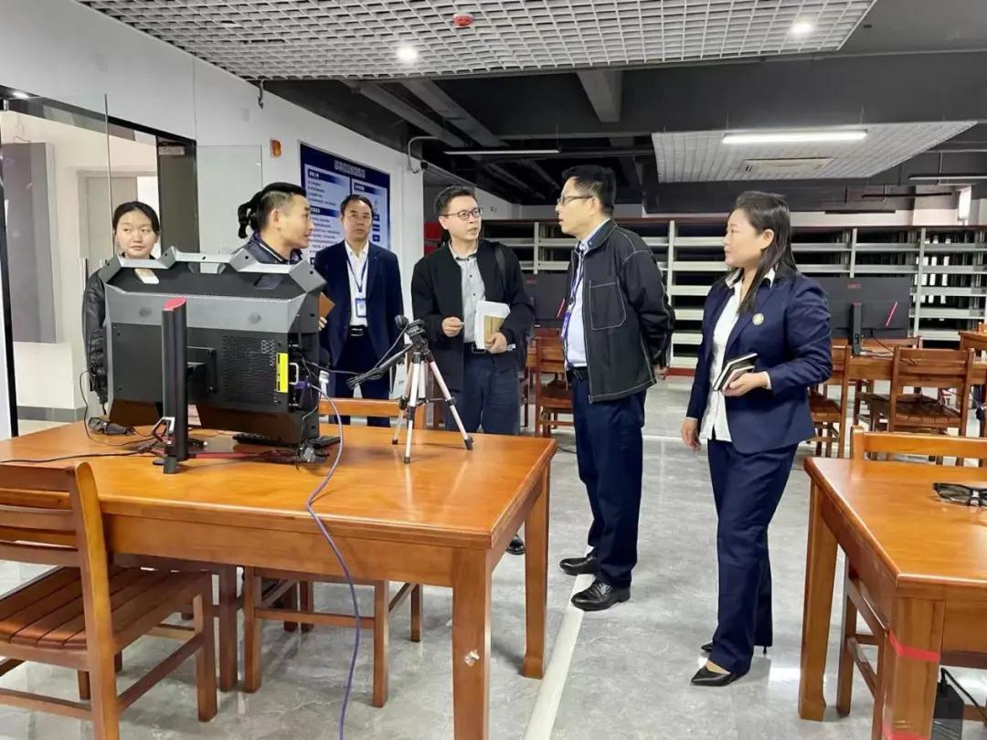 江西機電職業(yè)技術學院一行蒞臨南昌向遠軌道技術學校調(diào)研指導