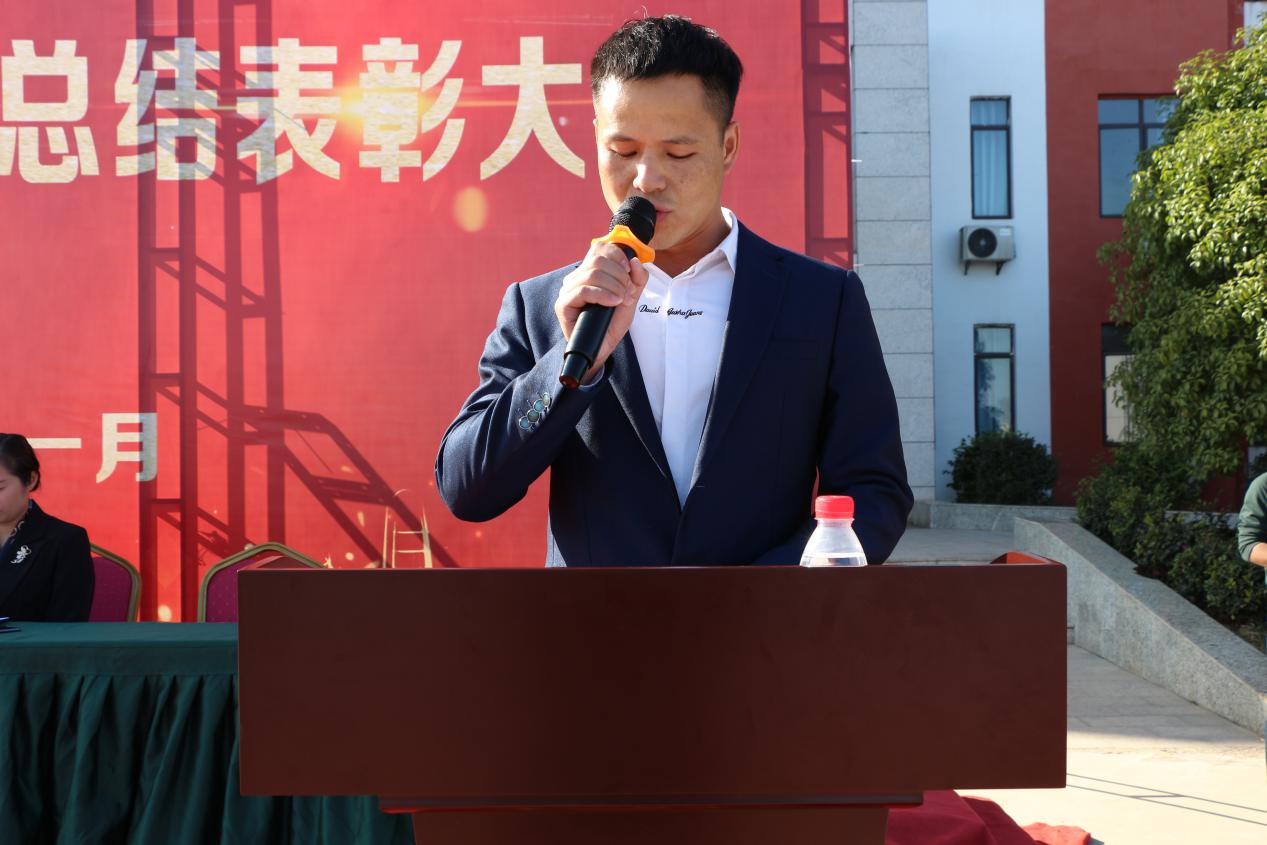南昌向遠軌道技術(shù)學校順利召開2019-2020學年度總結(jié)表彰大會