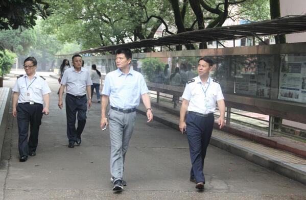 全國(guó)知名教育專(zhuān)家翁孝川、余國(guó)良教授來(lái)?？疾煺{(diào)研