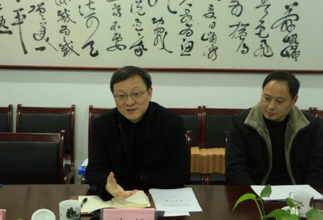 南昌市財政局、教育局領(lǐng)導(dǎo)干部一行蒞臨南昌向遠鐵路學校檢查指導(dǎo)工作！